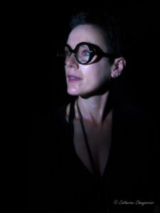 LE NOIR SUBLIME LES COULEURS