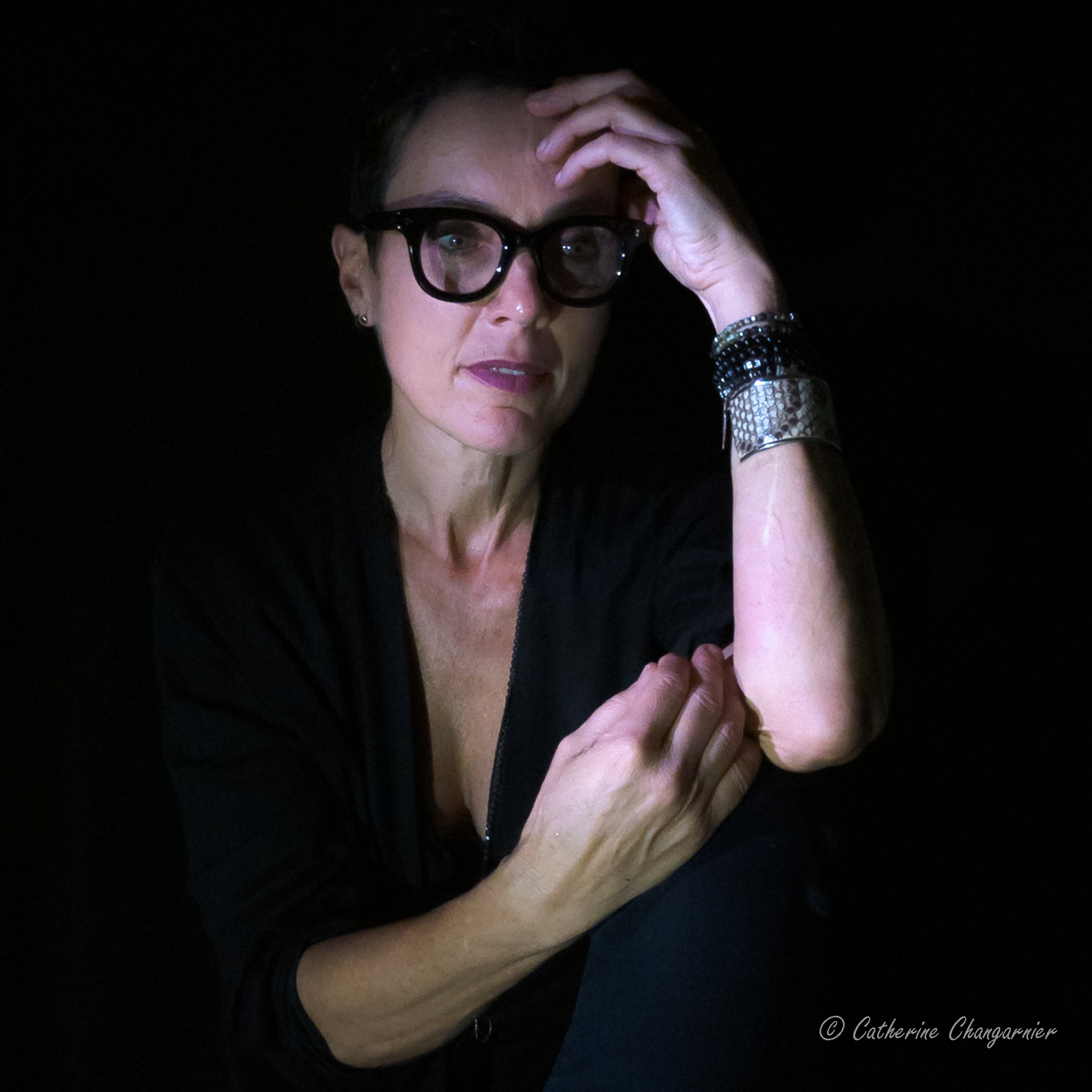 LE NOIR DEVIENT EMETTEUR DE CLARTE